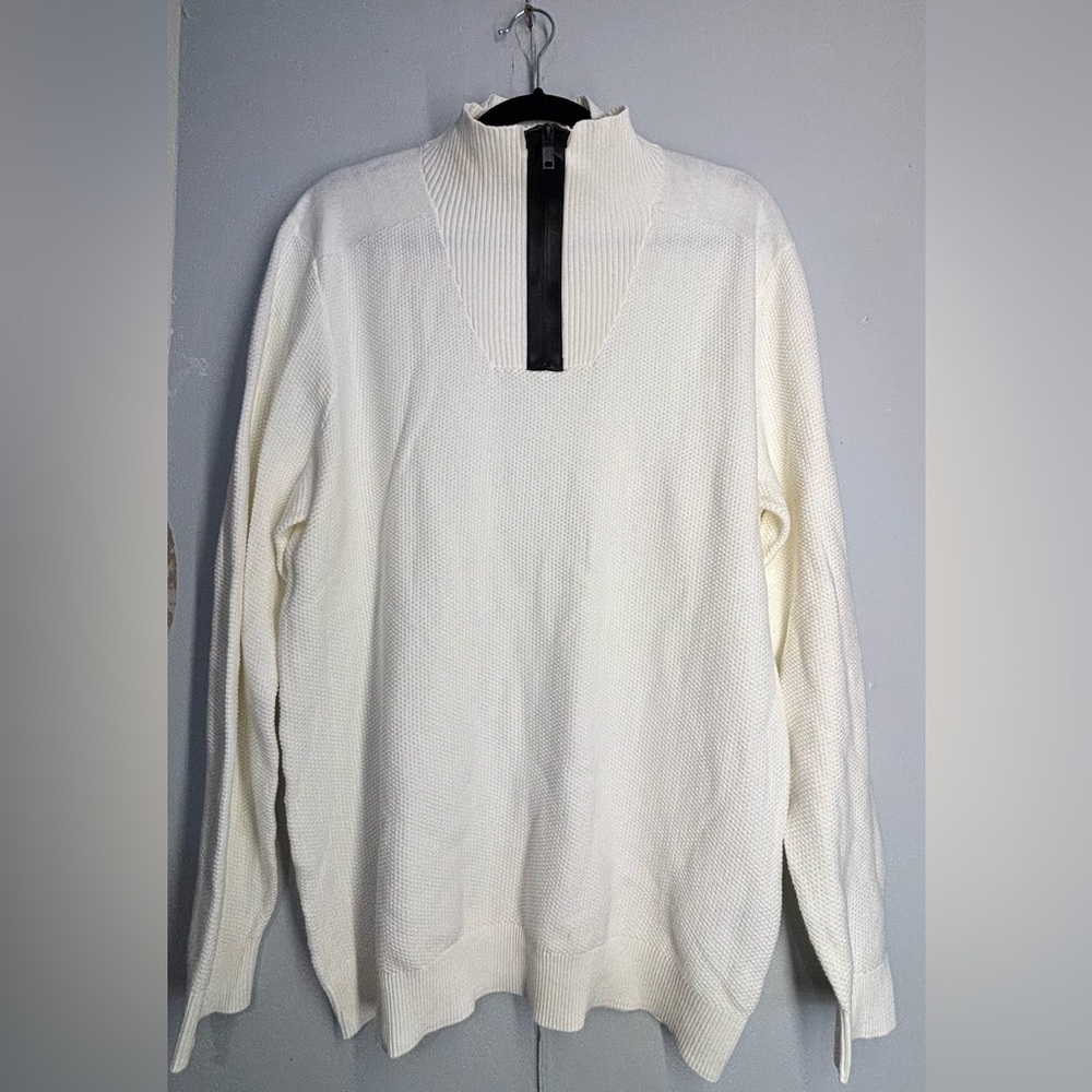 Alfani V-Neck Sweater in Cream